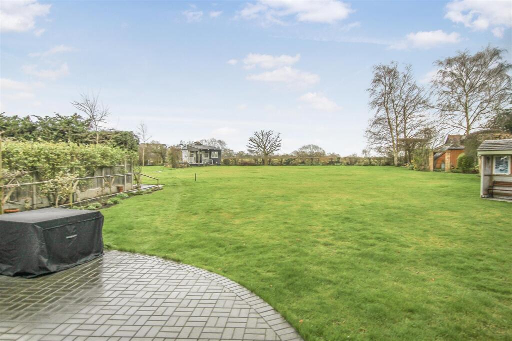 Additional image 35 of Chelmsford Road, Blackmore, Ingatestone