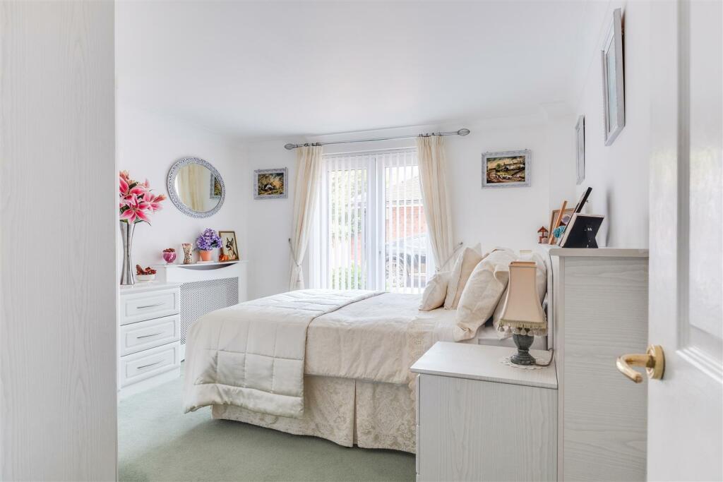 Additional image 12 of Manorial Road, Parkgate