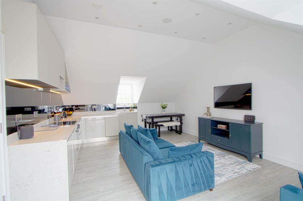 Additional image 3 of Hawkley Mews, Chapel Street, Billericay