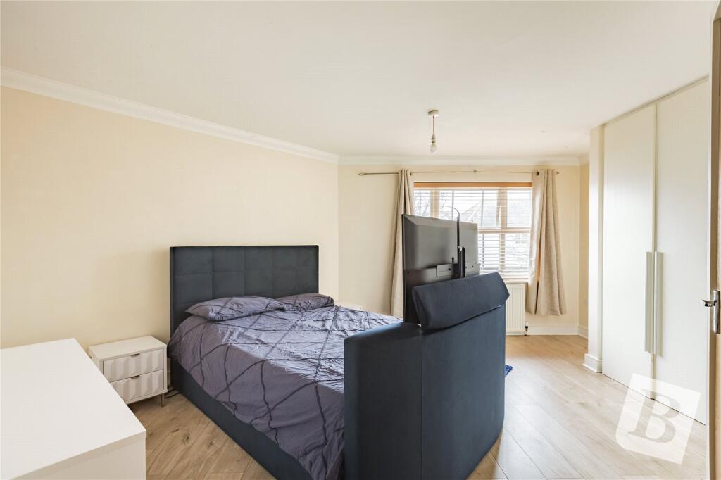 Additional image 4 of Walter Mead Close, Ongar, CM5