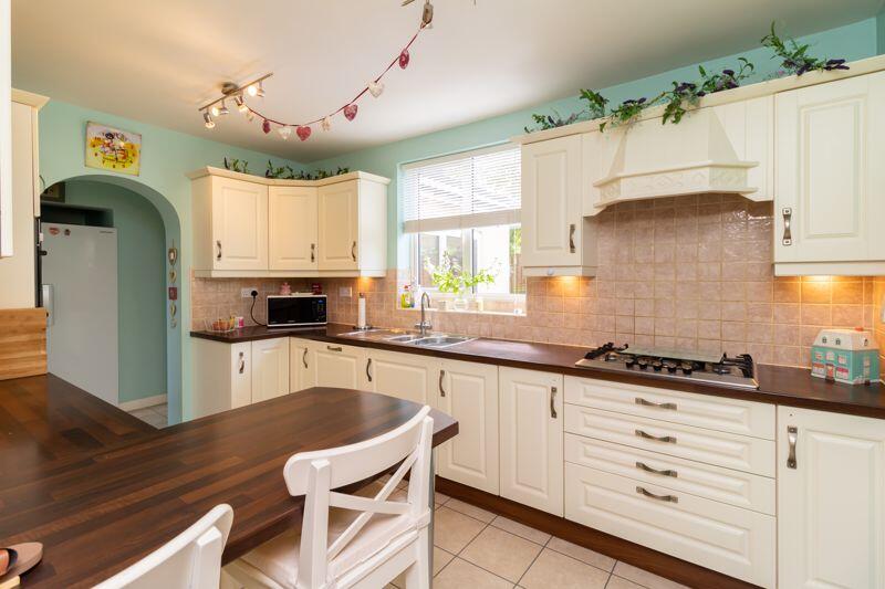Additional image 8 of Ninehams Close, Caterham