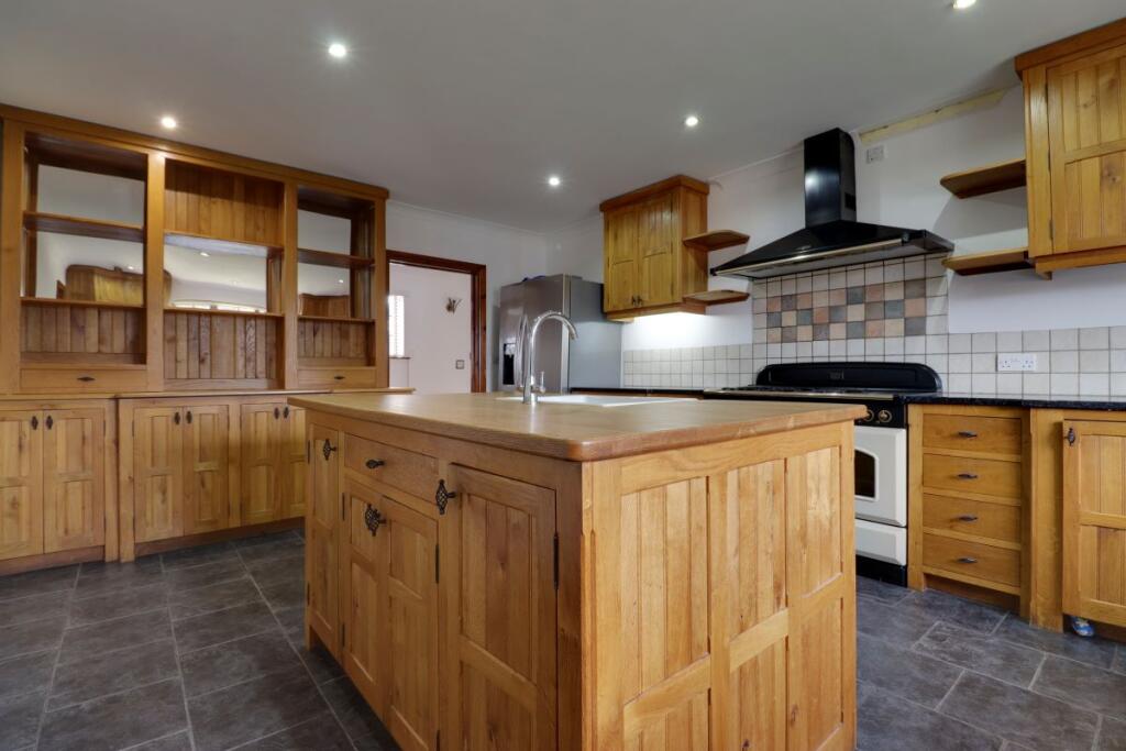 Additional image 5 of Pilgrims Place, Barnhall Road, Tolleshunt Knights, Maldon, Essex, CM9 8HA