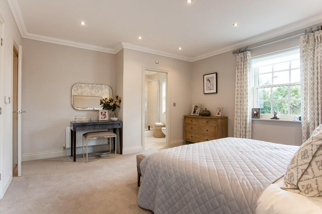 Additional image 11 of River Reach,
Mistley,
Manningtree,
Essex,
CO11 2FL