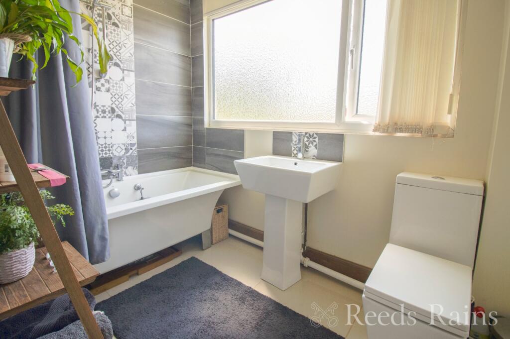 Additional image 8 of Broadland Gardens, Great Sutton, Ellesmere Port, Cheshire, CH66