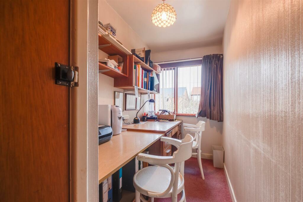 Additional image 14 of Wood Lane, Parkgate, Neston