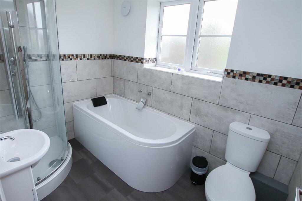 Additional image 17 of Great Fox Meadow, Kelvedon Hatch