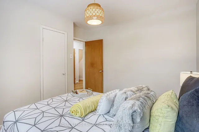 Additional image 18 of 29 Broadlands Blvd