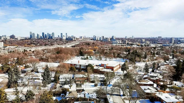 Additional image 39 of 36 Bannatyne Dr