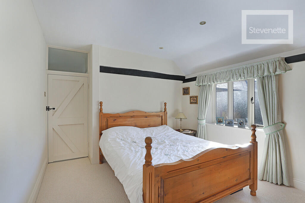 Additional image 17 of Copped Hall, Epping