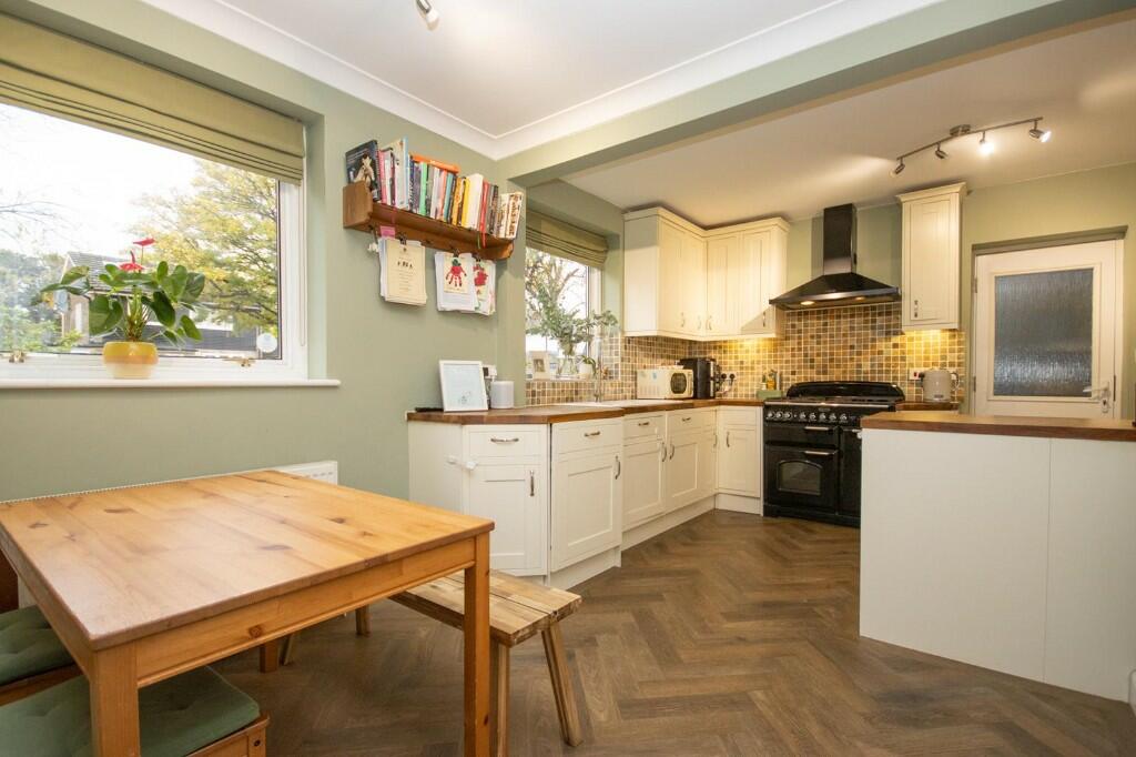 Additional image 4 of Princes Way, Hutton, Brentwood, Essex, CM13