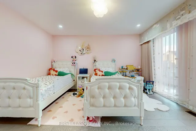 Additional image 36 of 22 Kenneth Wood Cres