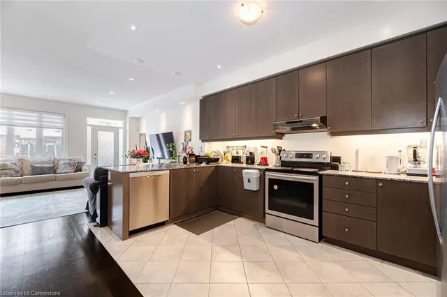 Additional image 8 of 7 Lady Evelyn Cres