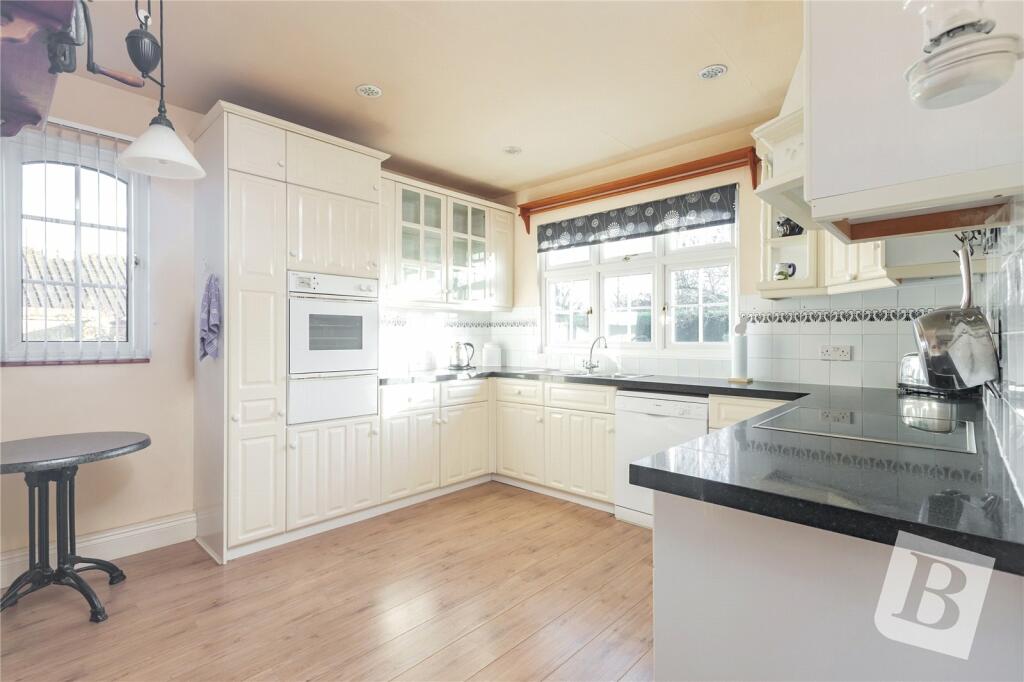 Additional image 4 of Dunmow Road, Fyfield, Ongar, Essex, CM5