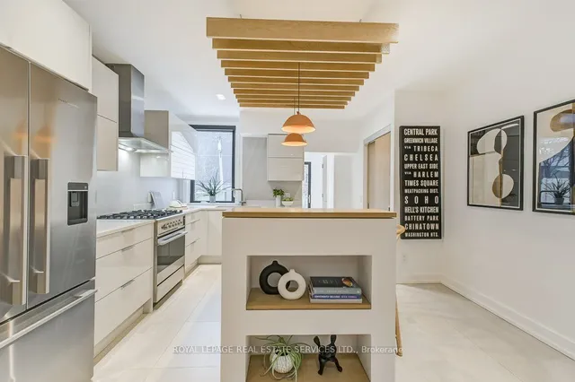 Additional image 14 of 96 Pinewood Ave