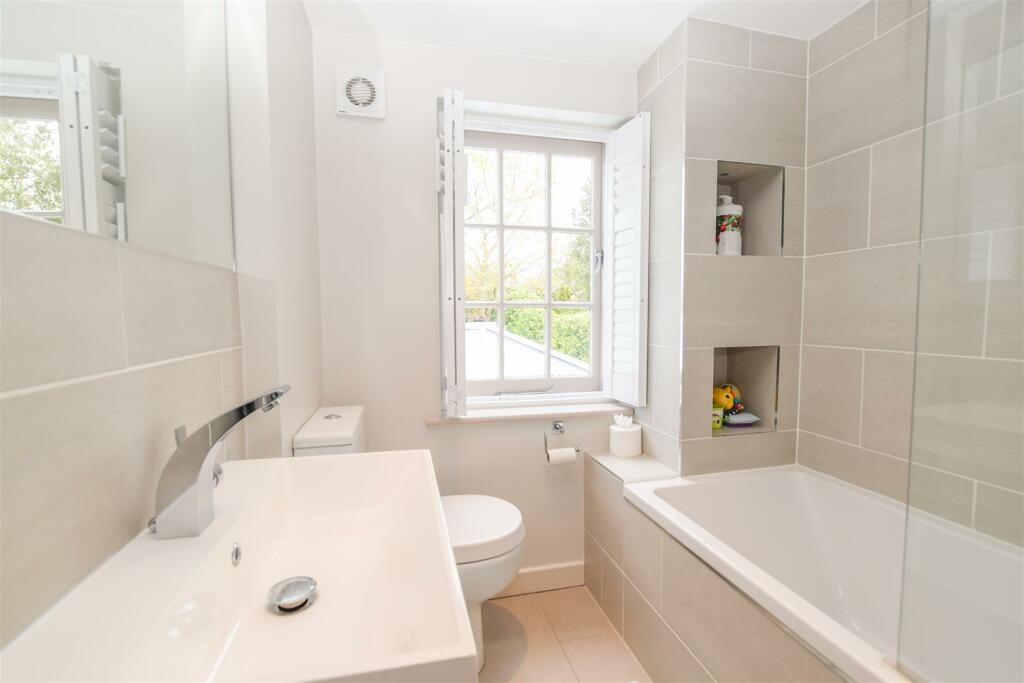 Additional image 19 of The Parade, Parkgate