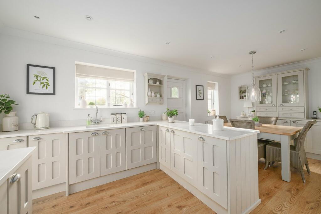 Additional image 7 of Whitby Avenue, Ingrave, Brentwood, CM13