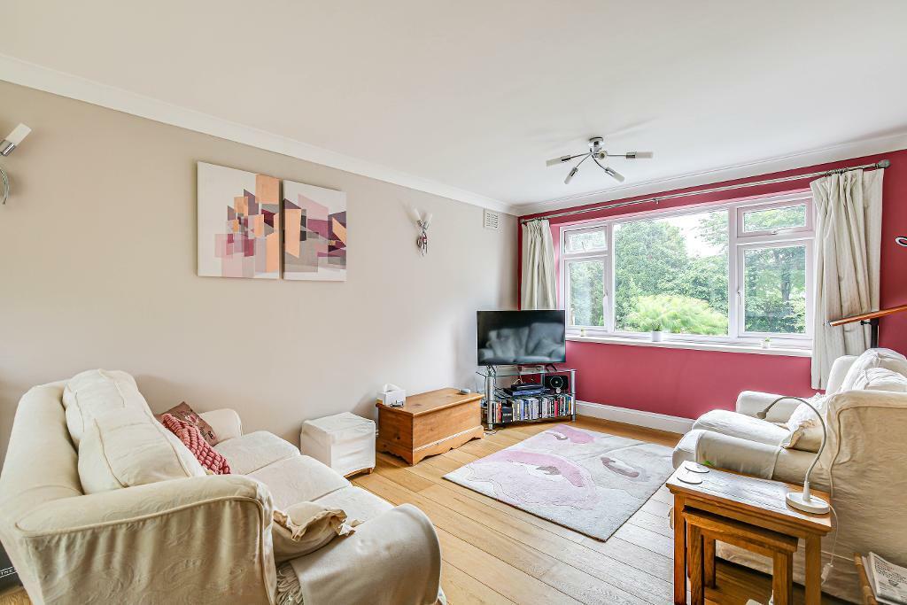 Additional image 5 of Searchwood Road, Warlingham, CR6 9BB