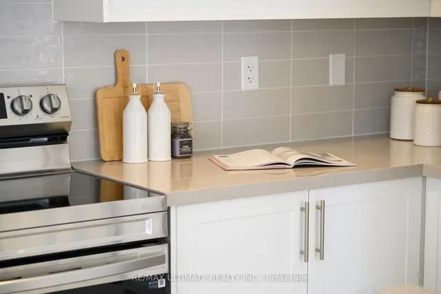 Additional image 10 of 380 Valleyway Dr