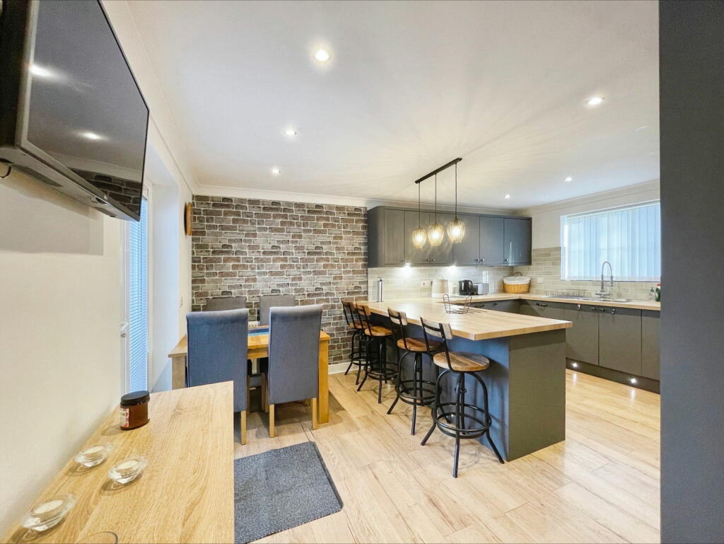 Additional image 10 of Harvest Fields, Takeley, Bishop's Stortford CM6 1YE