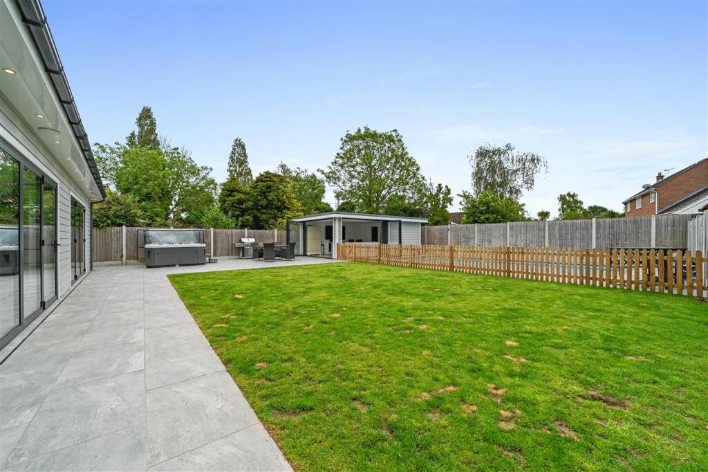 Additional image 29 of High Spec Living, Weeley Heath
