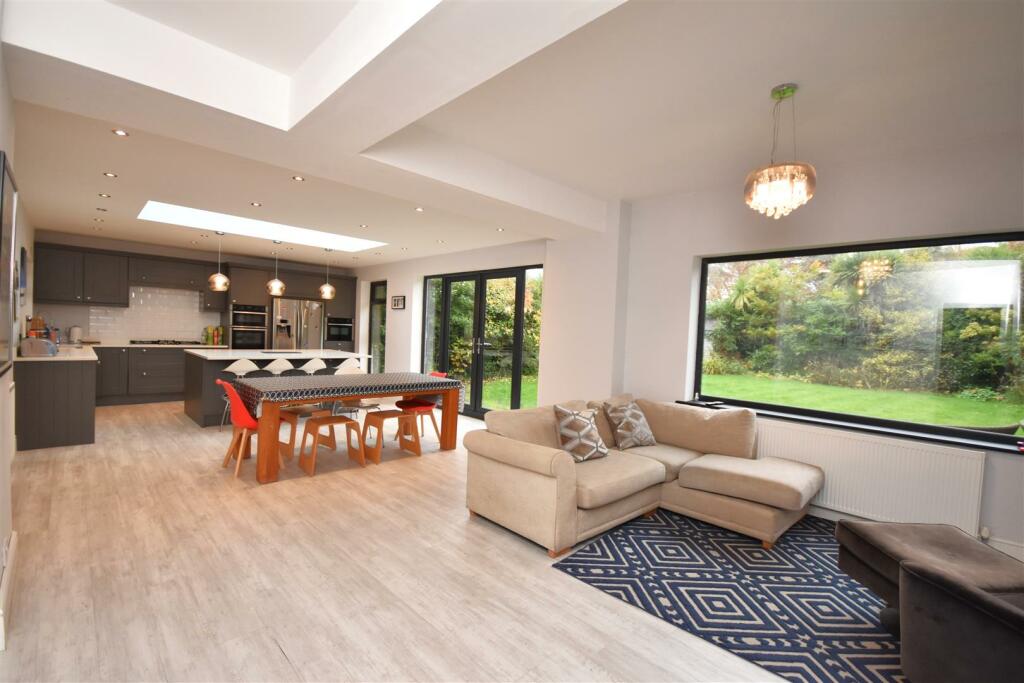 Additional image 8 of Hooton Road, Willaston