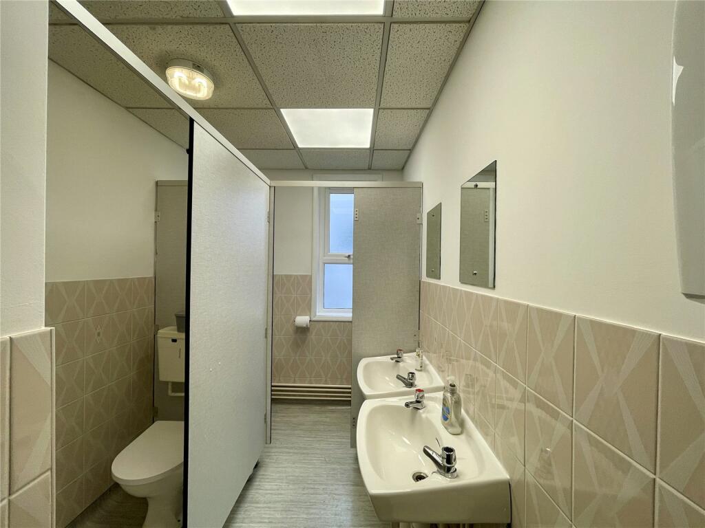 Additional image 11 of Radford Crescent, Billericay, Essex, CM12