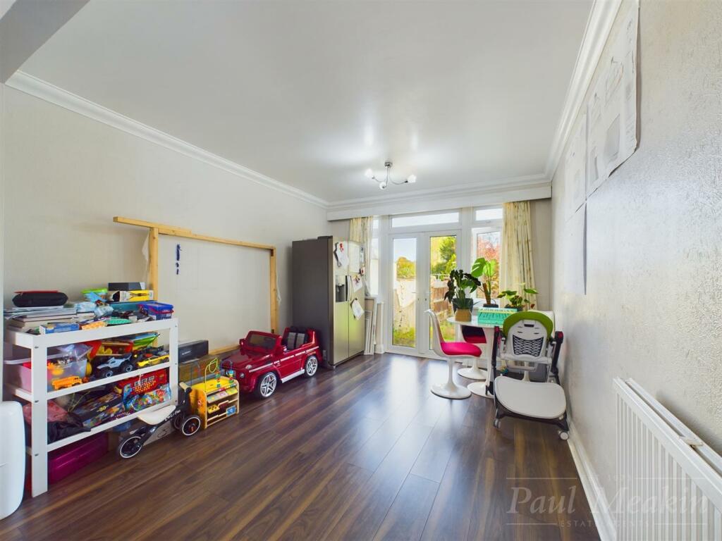 Additional image 6 of Portnalls Rise, Coulsdon
