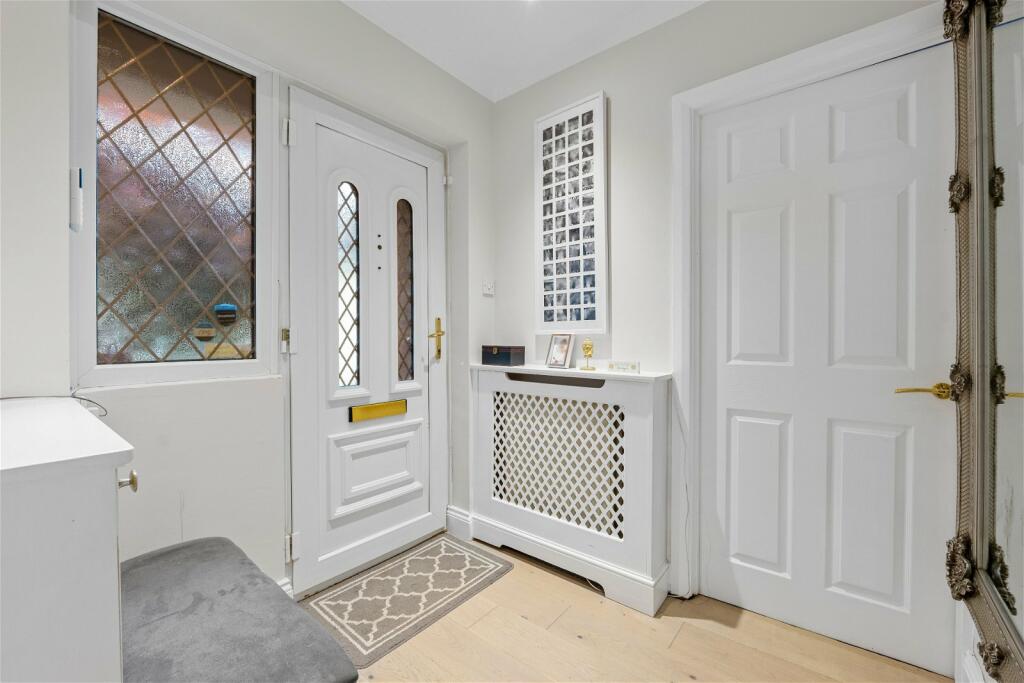 Additional image 18 of Caterham Drive, Coulsdon, CR5 1JQ