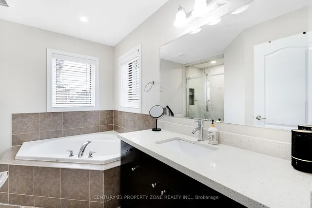 Additional image 17 of 9 Giltspur Rd