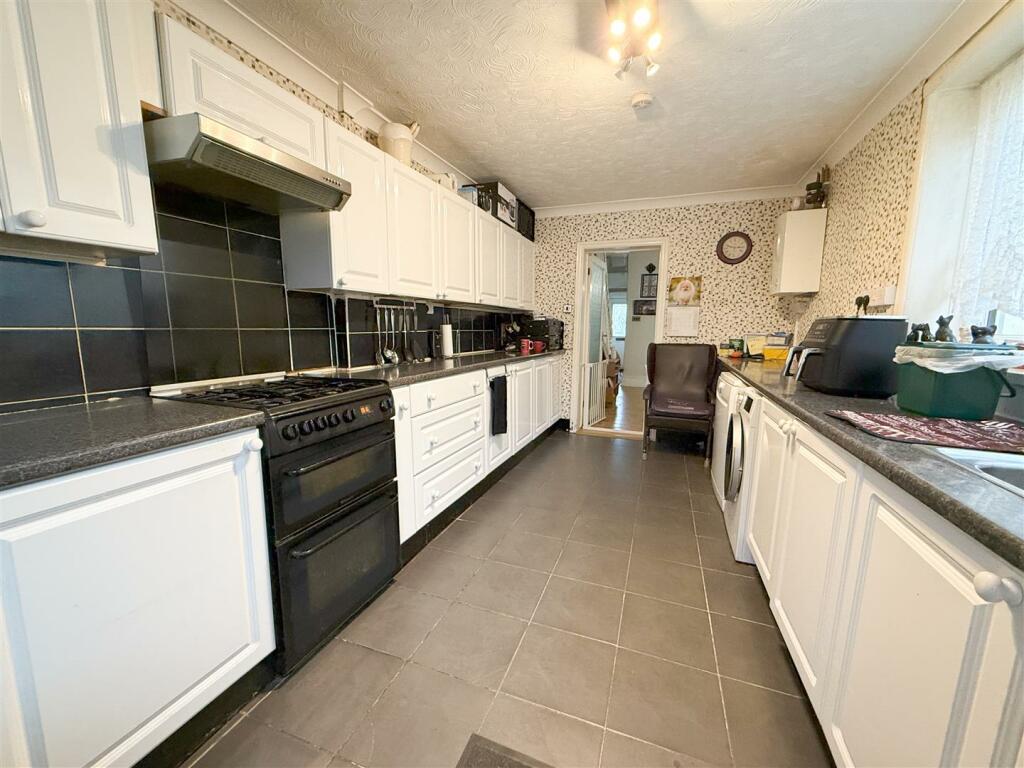 Additional image 7 of St. Andrews Road, Clacton-On-Sea