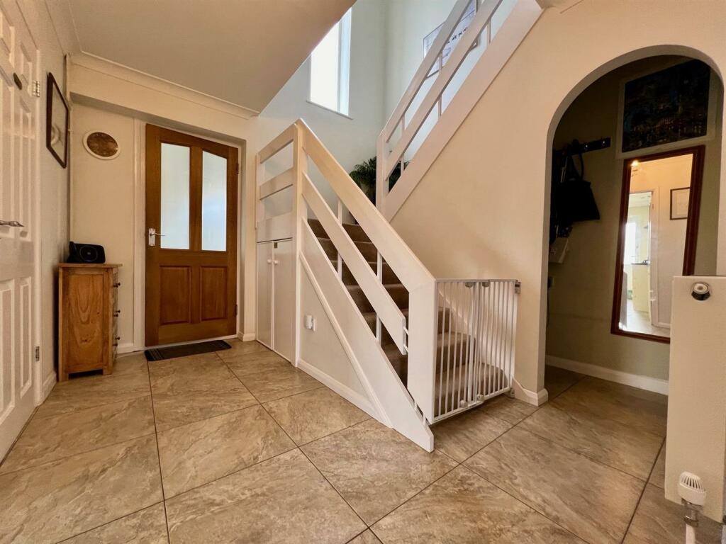 Additional image 9 of Maple Way, Burnham-On-Crouch