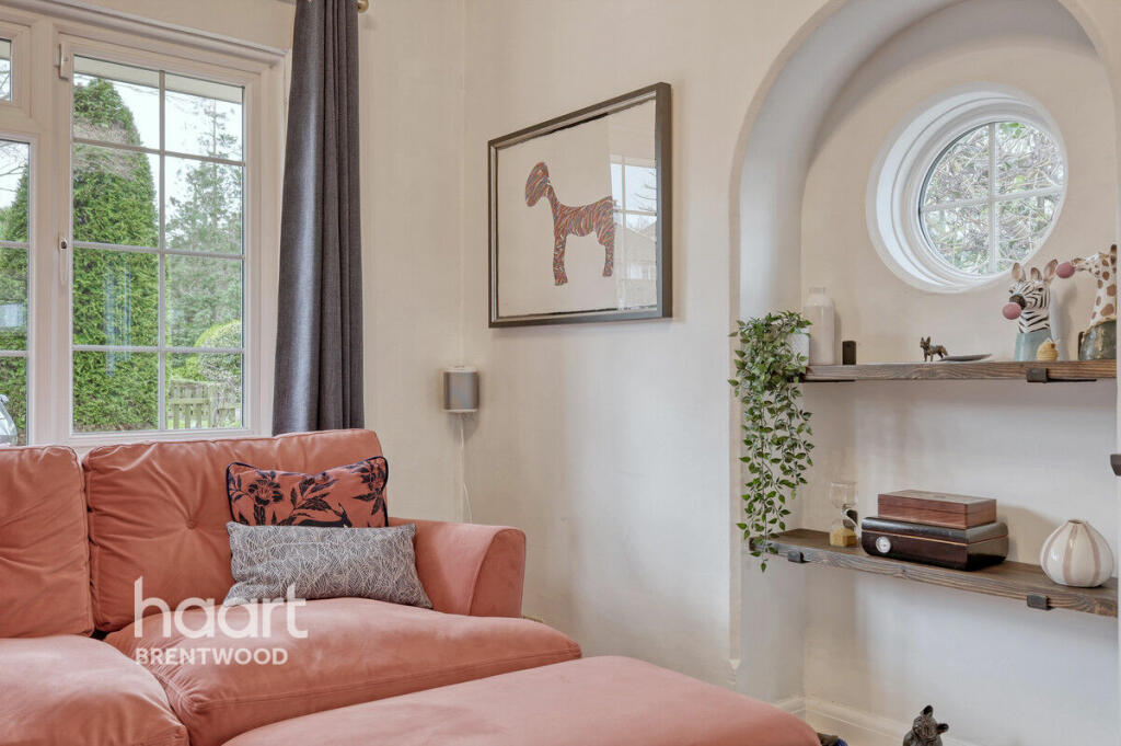 Additional image 21 of South Weald Road, Brentwood