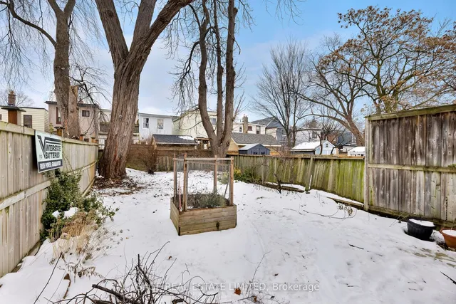 Additional image 16 of 16 Dentonia Park Ave