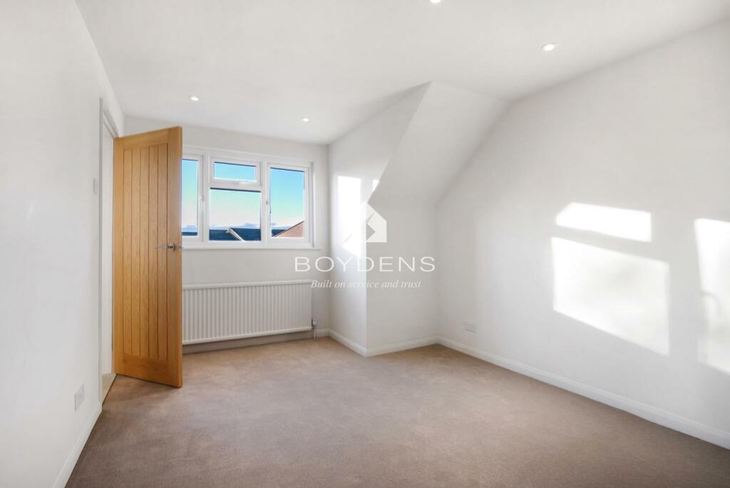 Additional image 21 of POINT CLEAR ROAD, POINT CLEAR