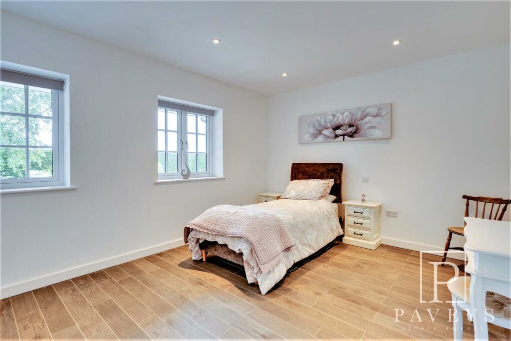 Additional image 26 of Little Clacton Road, Great Holland, Frinton-On-Sea