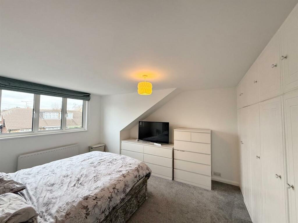 Additional image 10 of Victors Crescent, Hutton, Brentwood