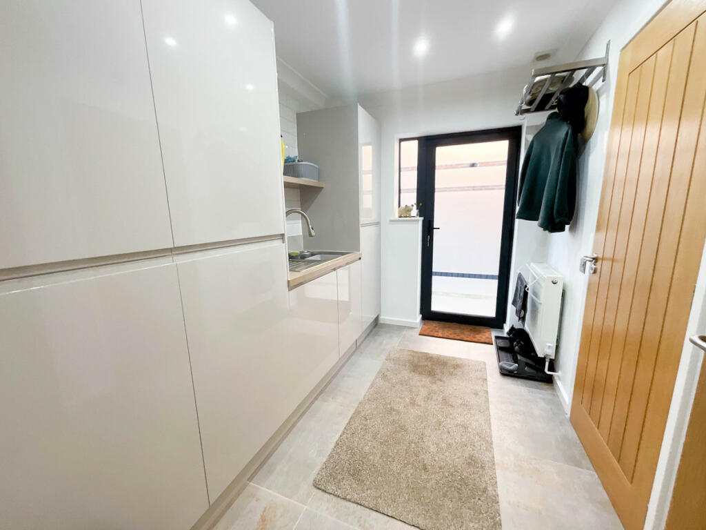 Additional image 17 of Wick Lane, Harwich, CO12 3