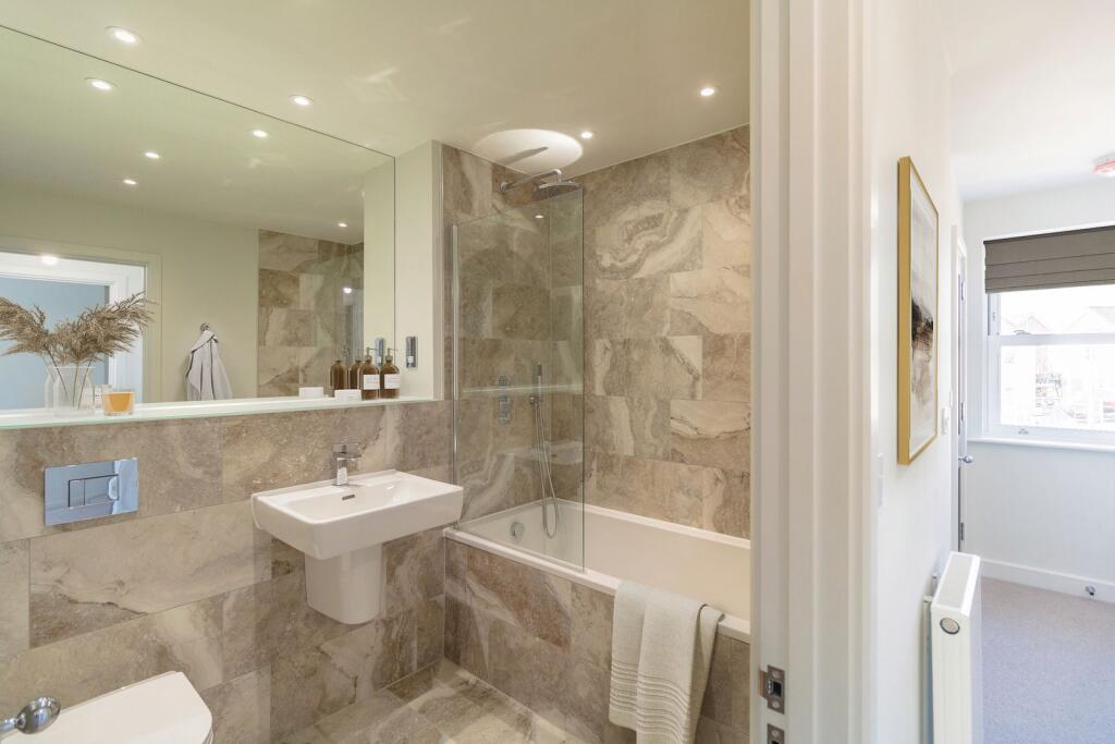 Additional image 8 of Manningtree Park, Mistley, Manningtree