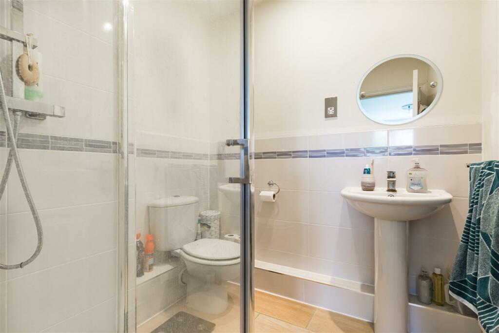 Additional image 11 of Walter Mead Close, Ongar