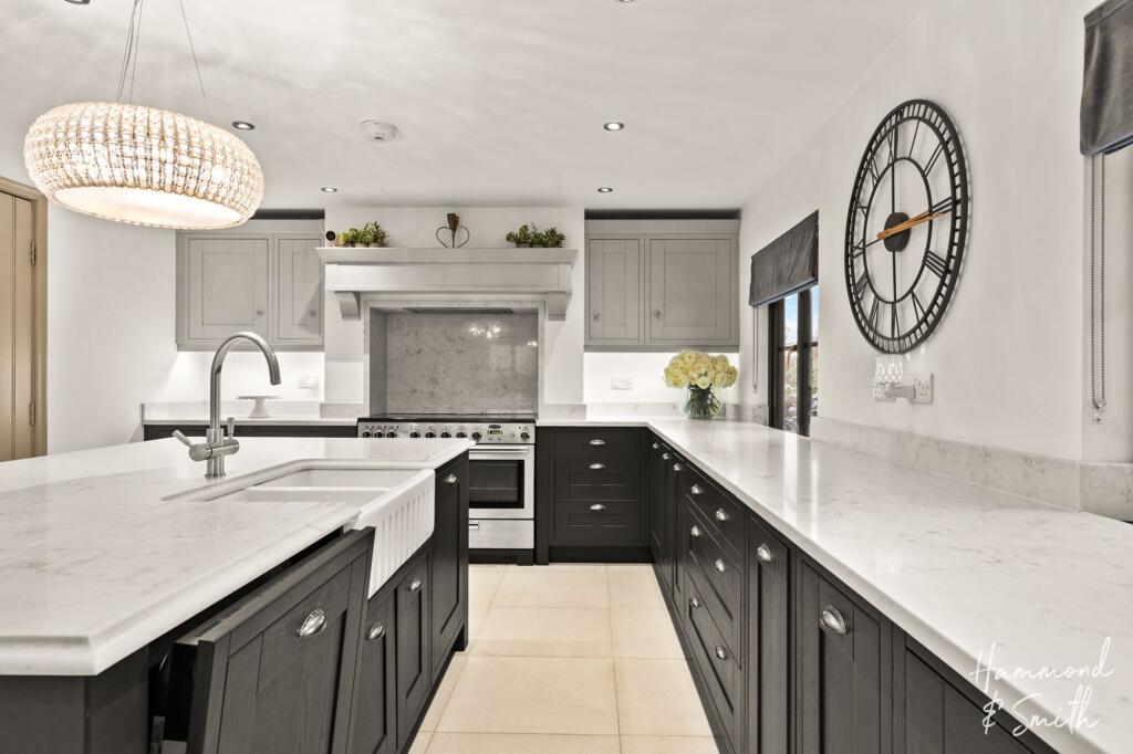 Additional image 2 of High Road, North Weald, CM16