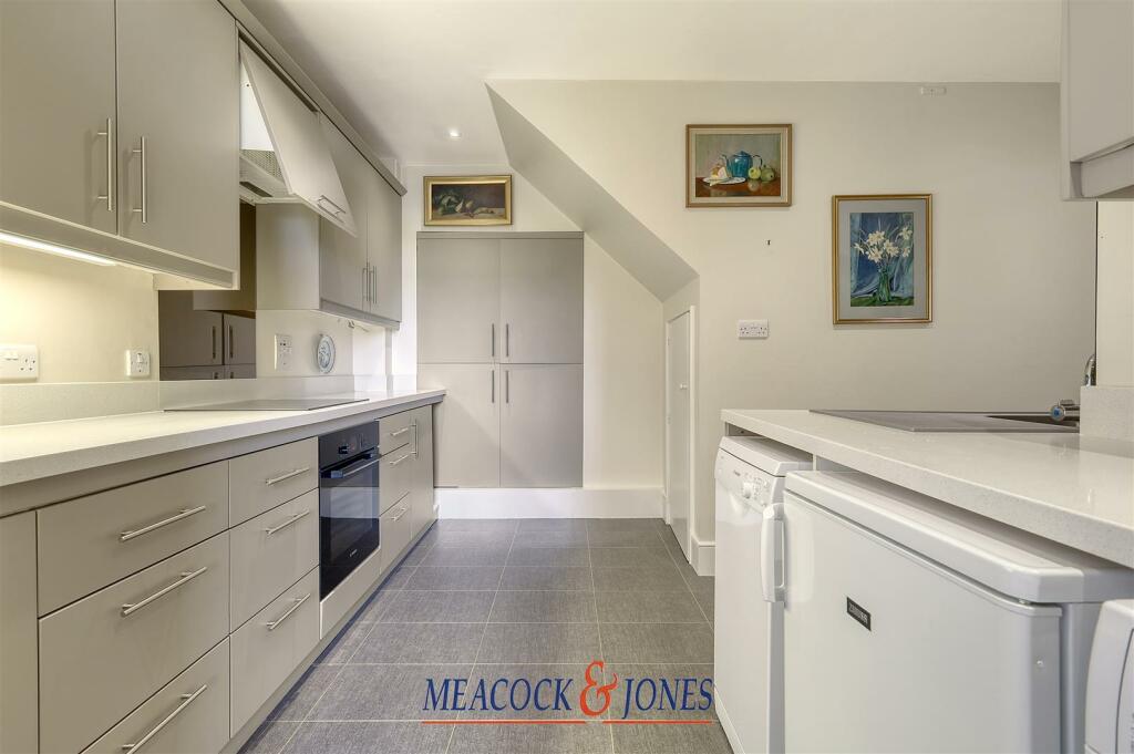 Additional image 3 of Thorndon Park, Ingrave, Brentwood