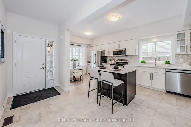 Additional image 6 of 760 ROBERT FERRIE Dr