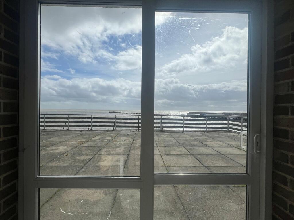 Additional image 17 of The Parade, WALTON ON THE NAZE, CO14