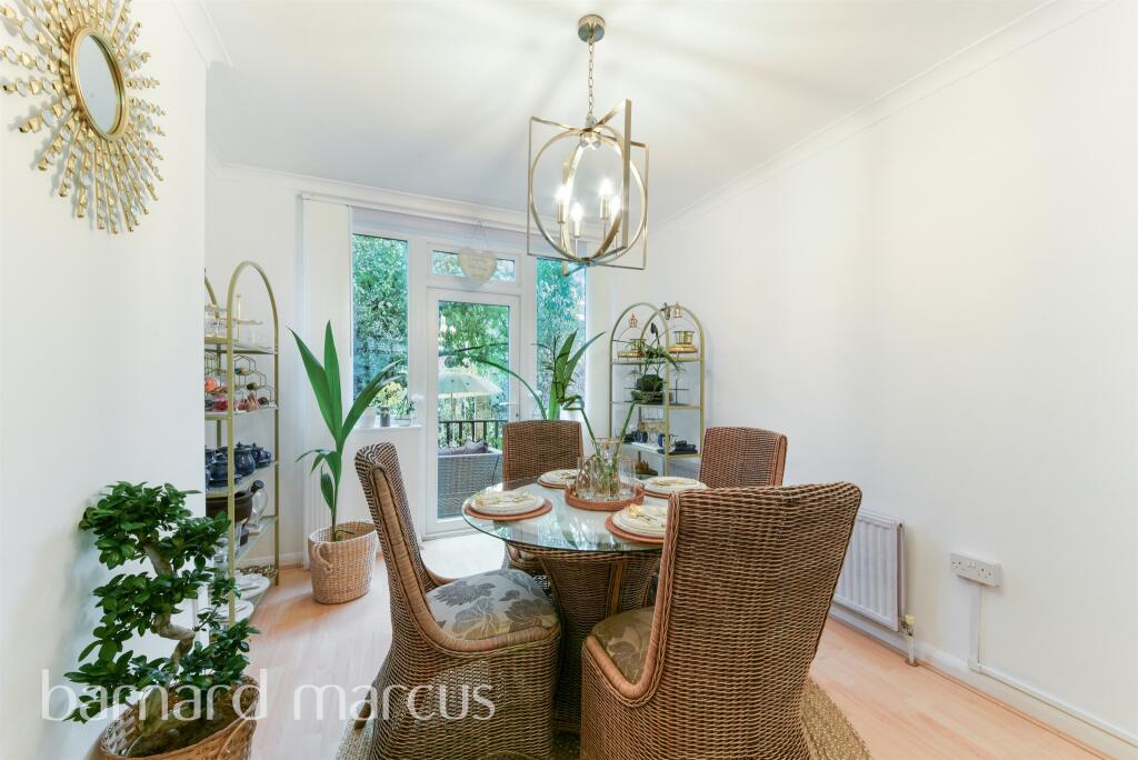 Additional image 4 of Crescent Grove, Mitcham