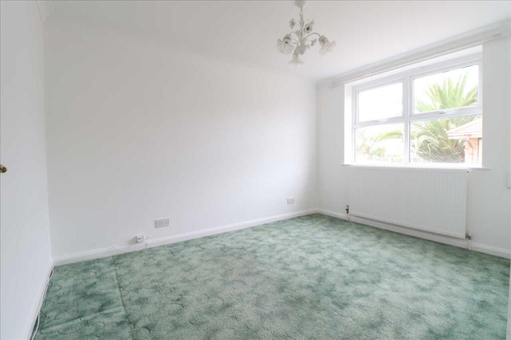 Additional image 6 of Seaview Heights, Walton on the Naze