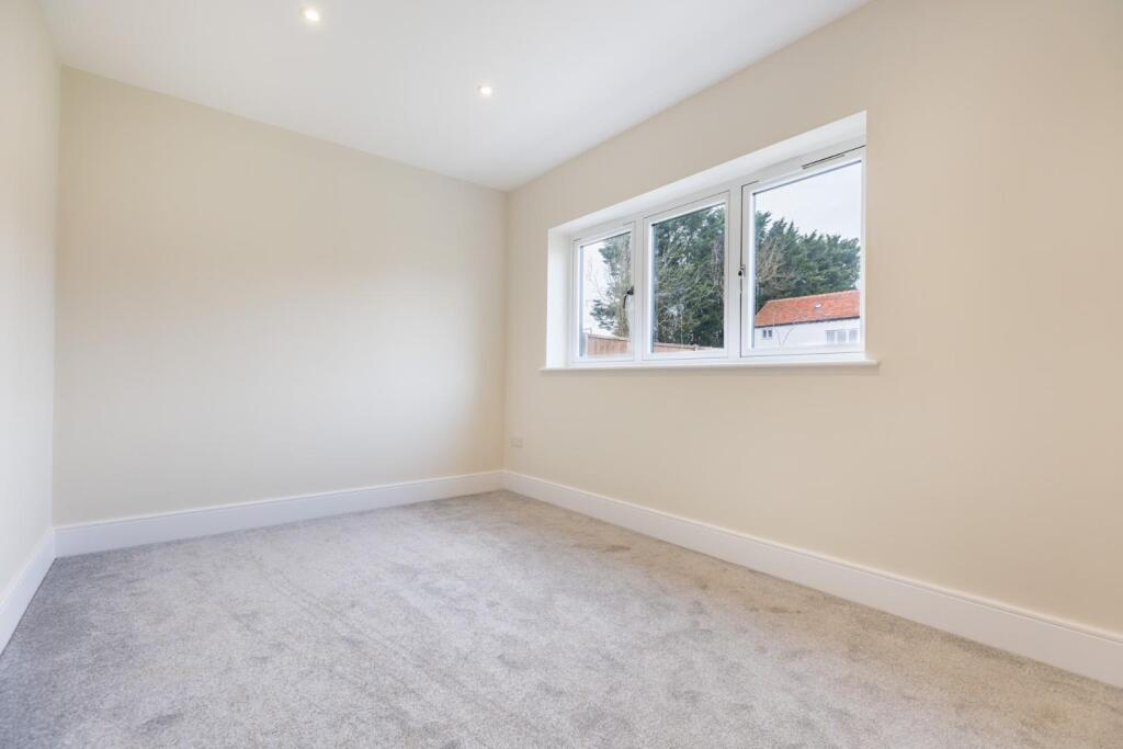 Additional image 24 of Chelmsford Road, Dunmow