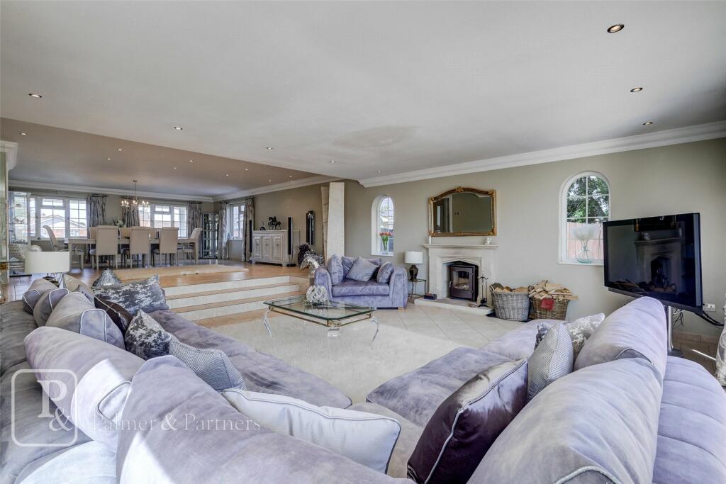 Additional image 17 of Dumont Avenue, St. Osyth, Clacton-on-Sea, Essex, CO16