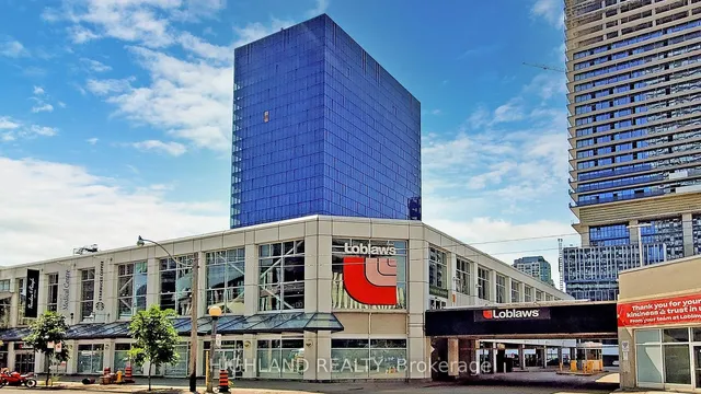 Additional image 24 of 15 Lower Jarvis St Unit 811