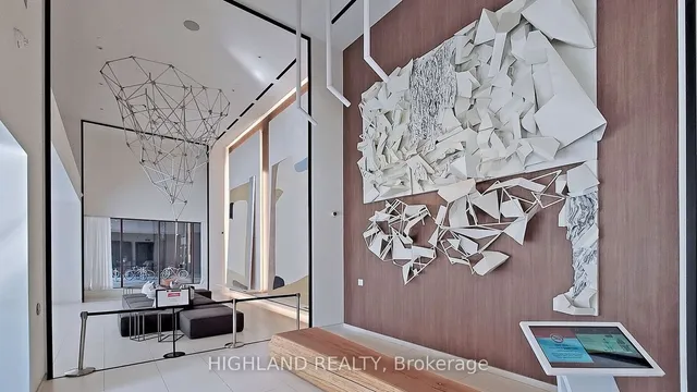 Additional image 3 of 15 Lower Jarvis St Unit 811