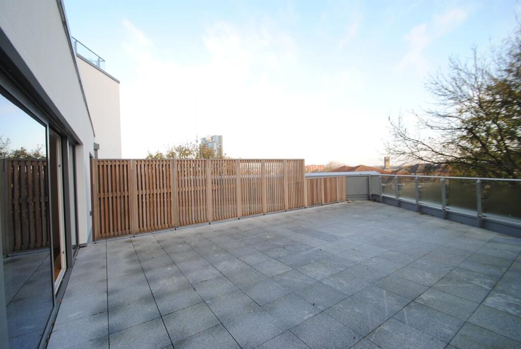 Additional image 7 of Rossetti Apartments, Saffron Central Square, Croydon, CR0